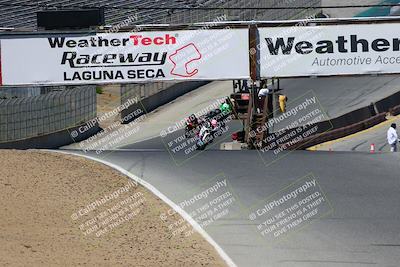 media/Jun-26-2022-CRA (Sun) [[122d0e5426]]/Race 13 (Expert 1000 Superbike)/Start Finish/